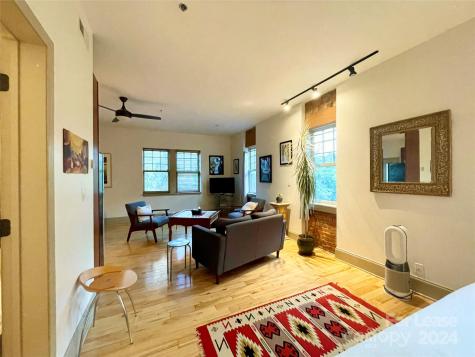 5 W Walnut Street Asheville NC 28801