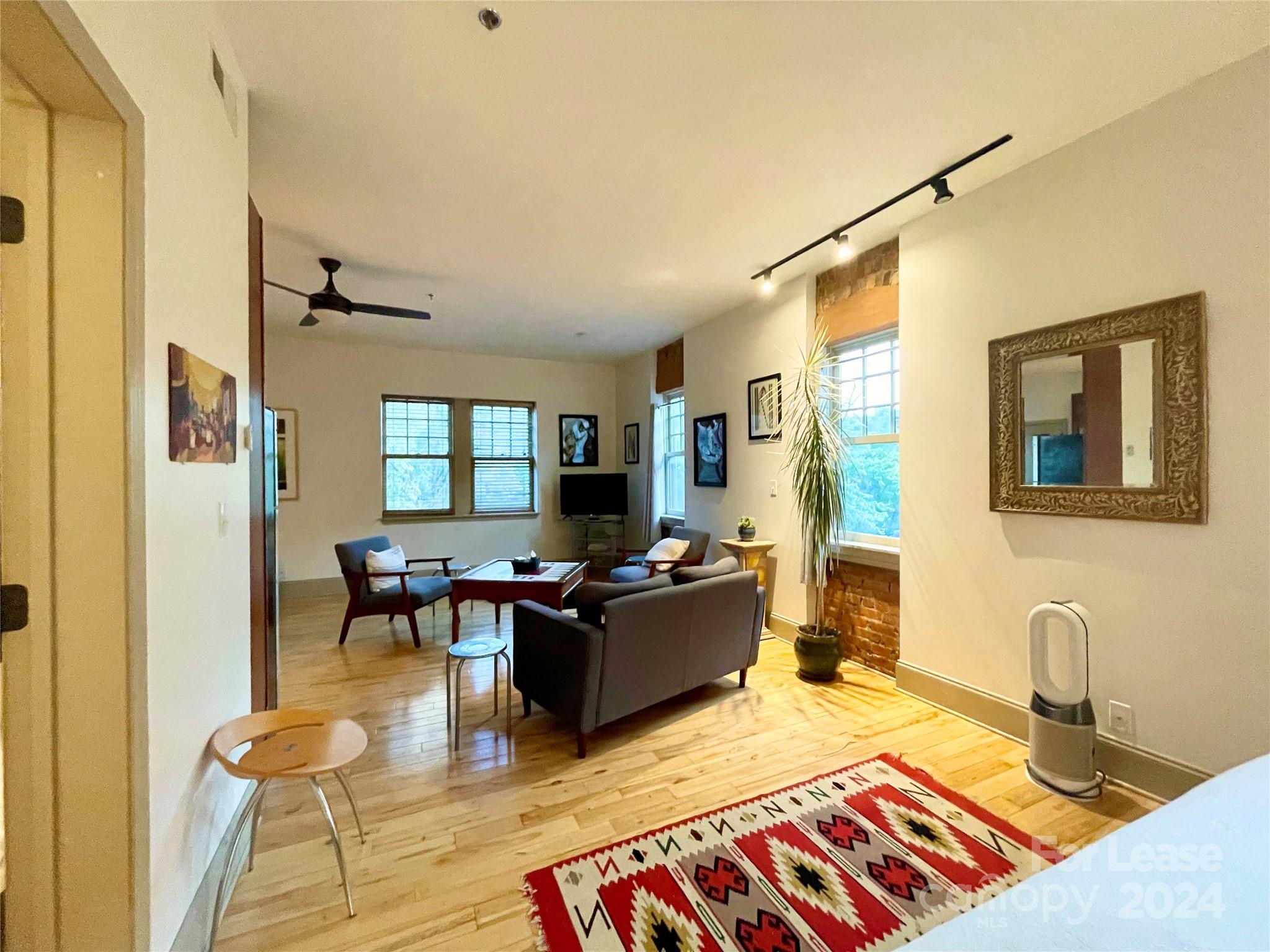 5 W Walnut Street Asheville NC 28801