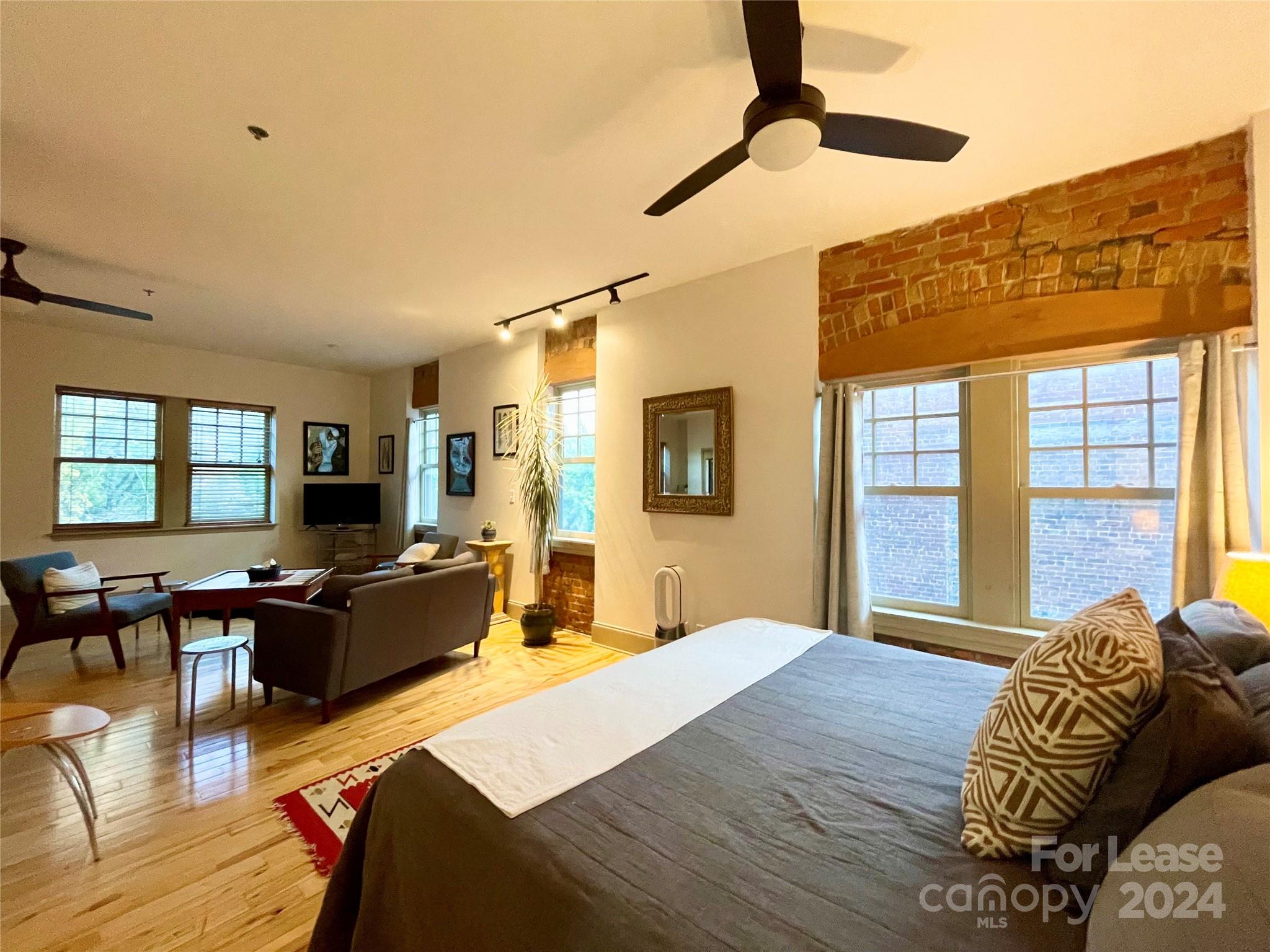 5 W Walnut Street Asheville NC 28801