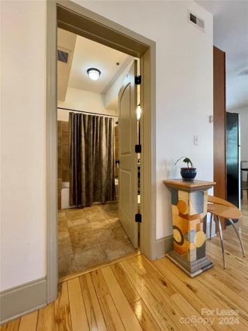 5 W Walnut Street Asheville NC 28801