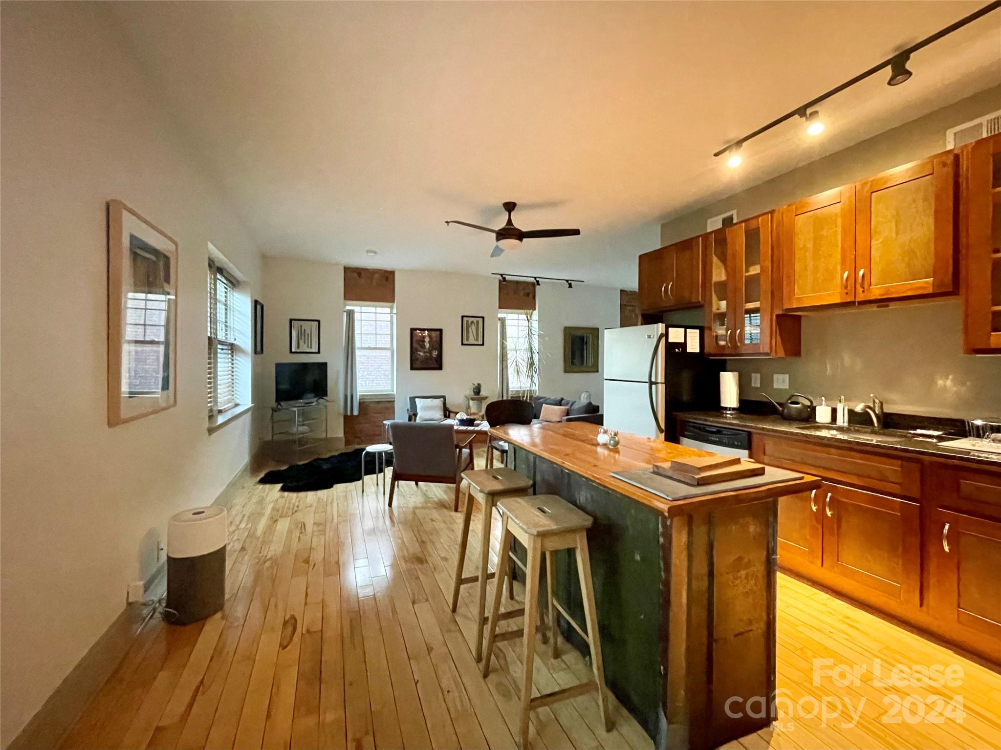 5 W Walnut Street Asheville NC 28801