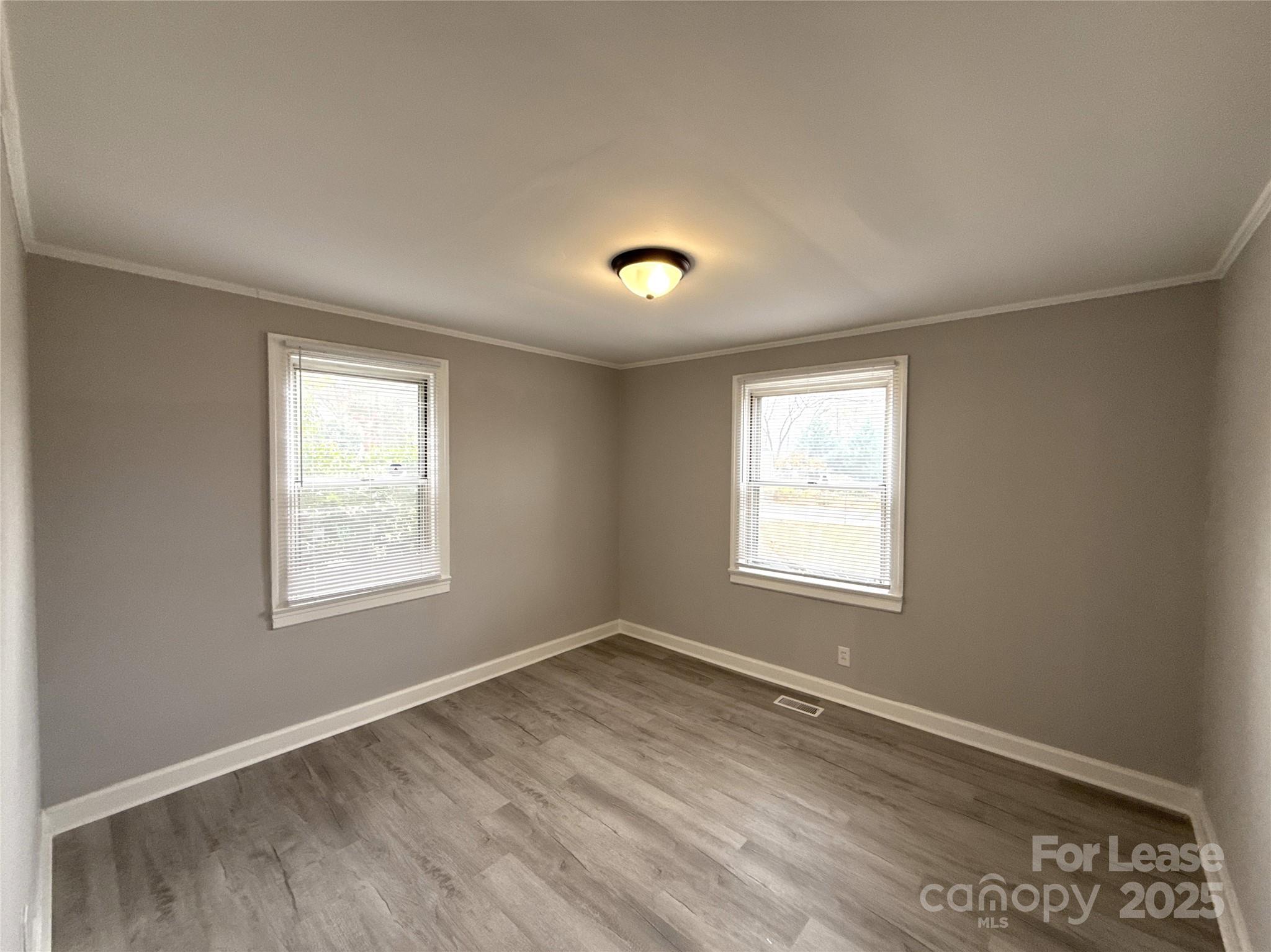1142 Mona Drive Charlotte NC 28206