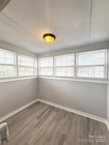 1142 Mona Drive Charlotte NC 28206