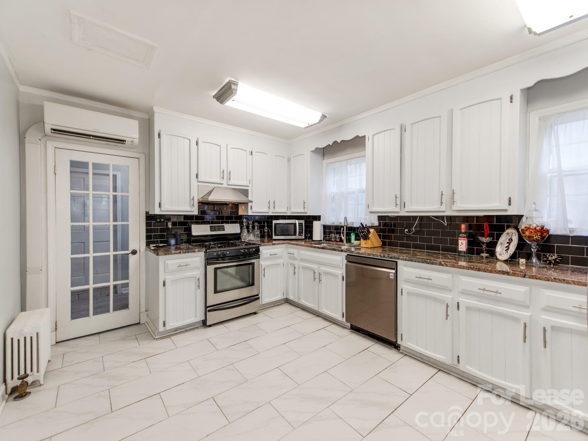 1209 Oakwood Avenue Gastonia NC 28052