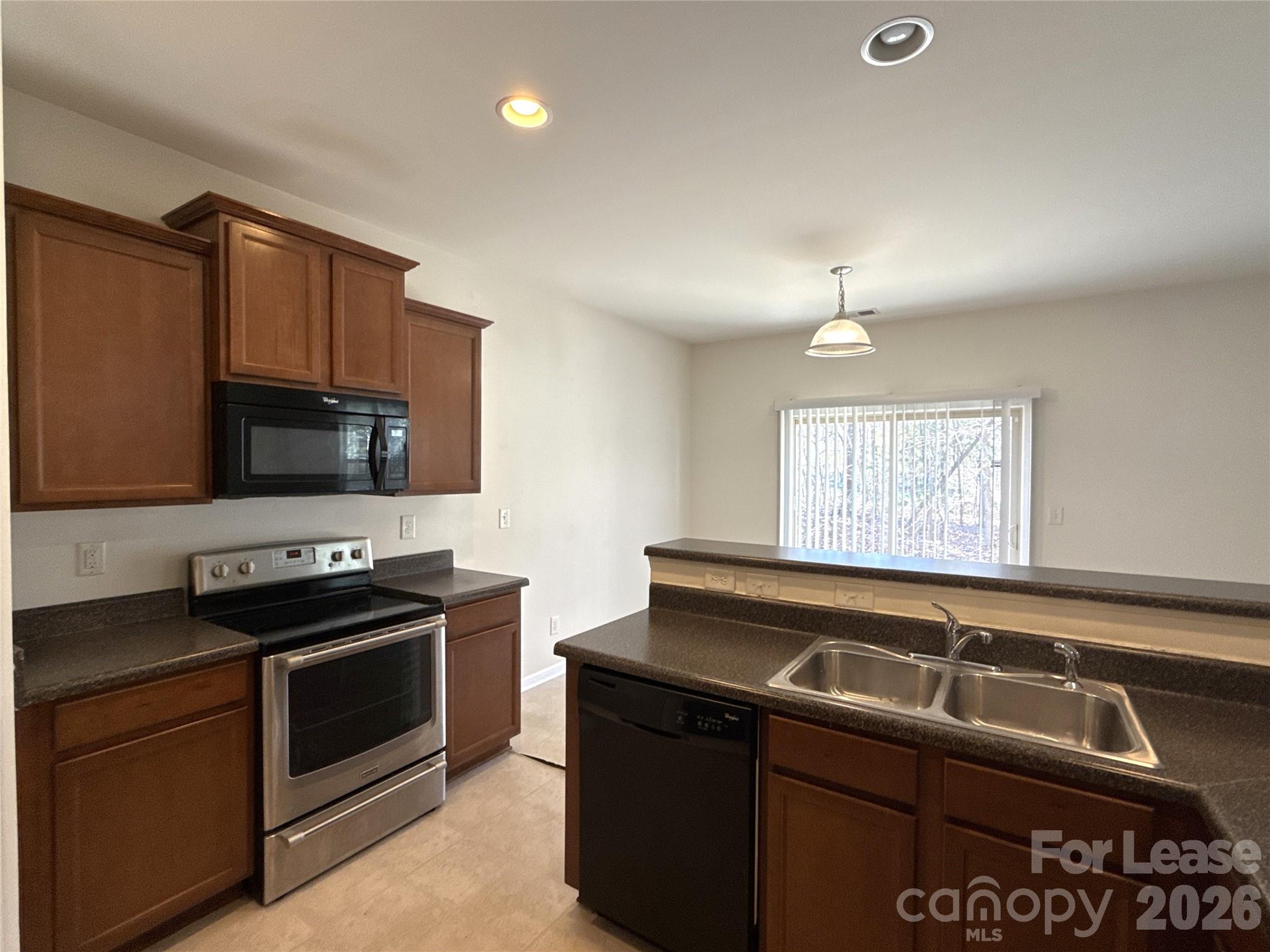 354 Cornielle Lane Charlotte NC 28216