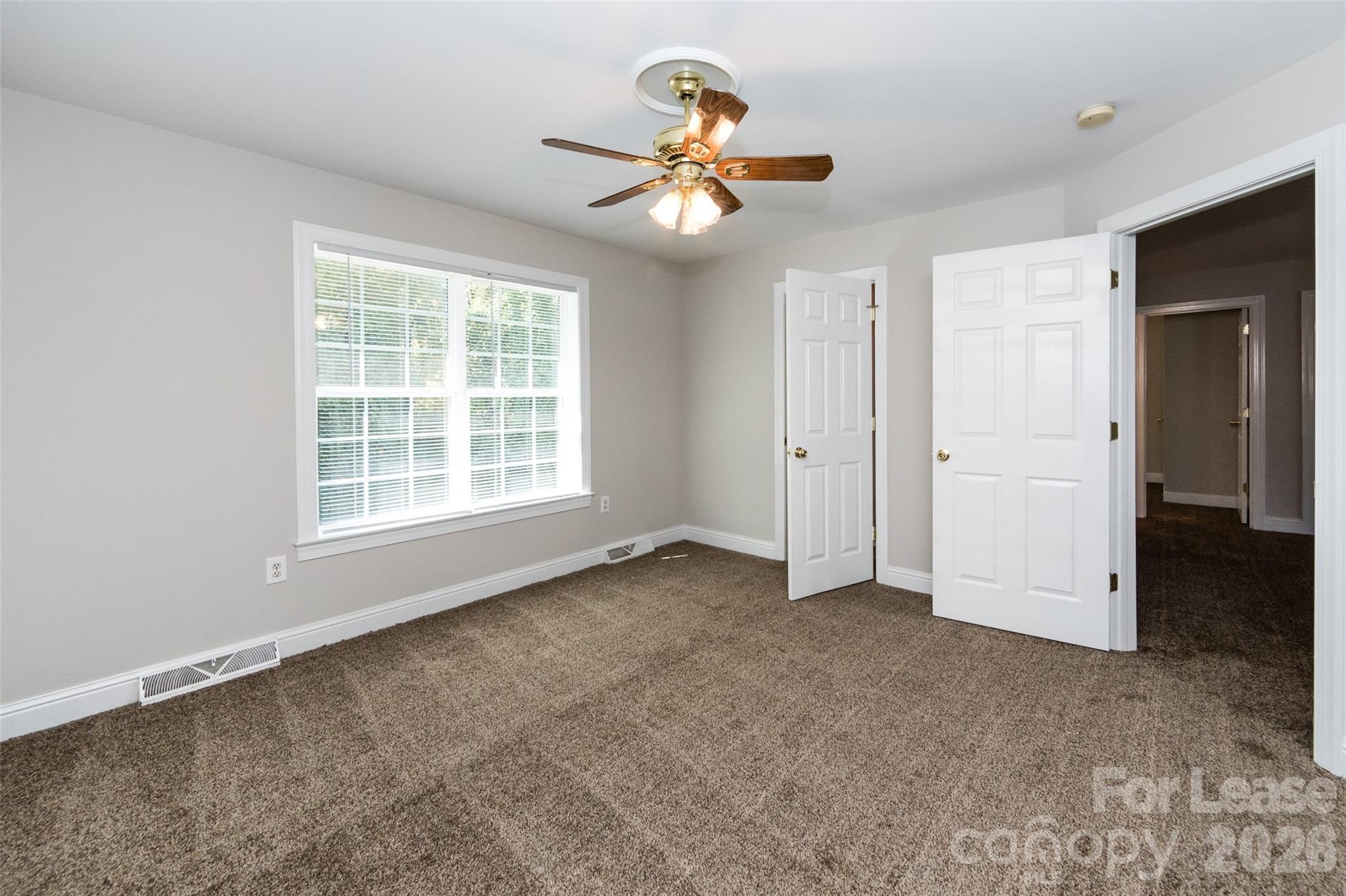 814 King Arthur Drive Gastonia NC 28056