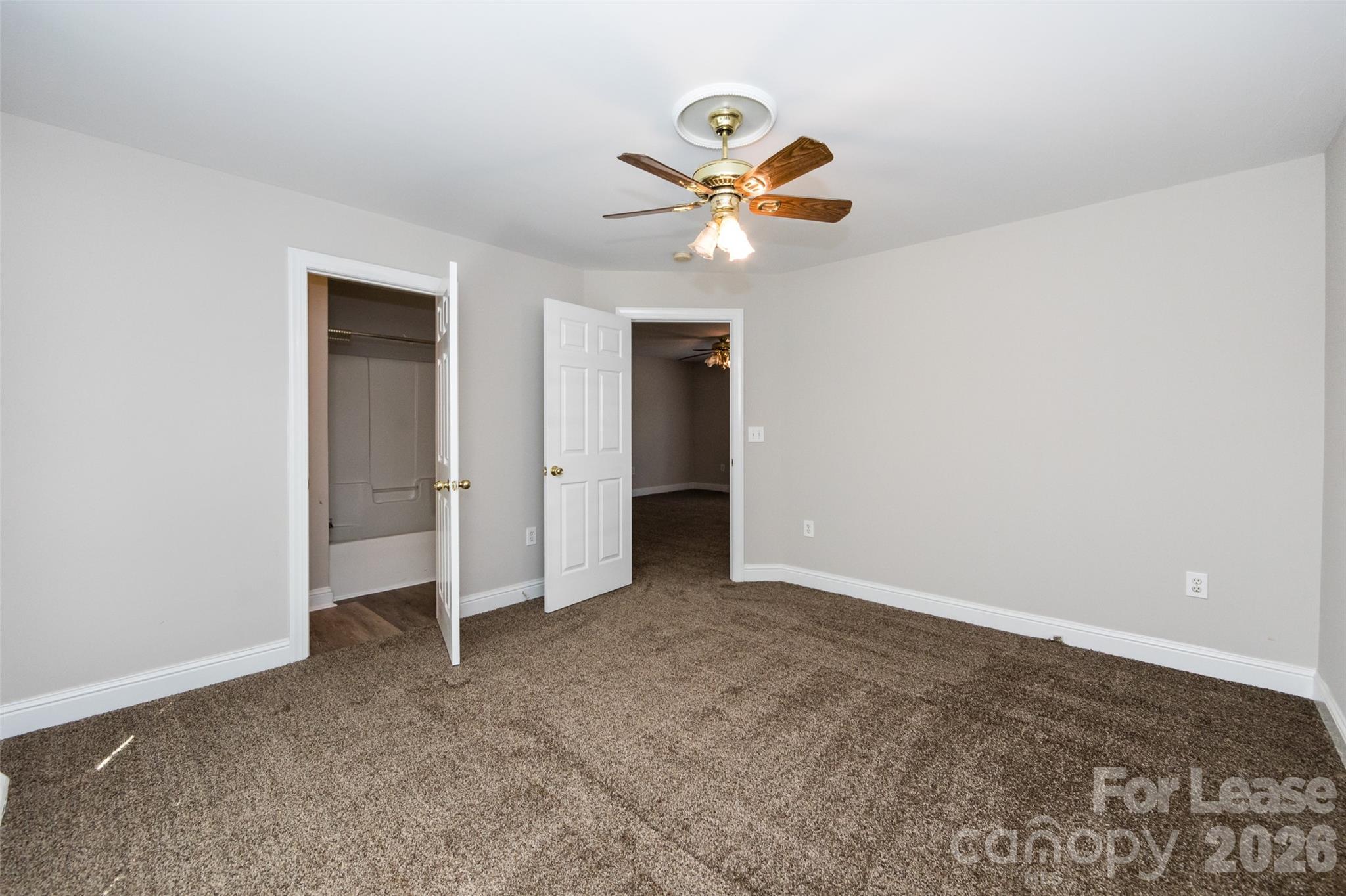 814 King Arthur Drive Gastonia NC 28056