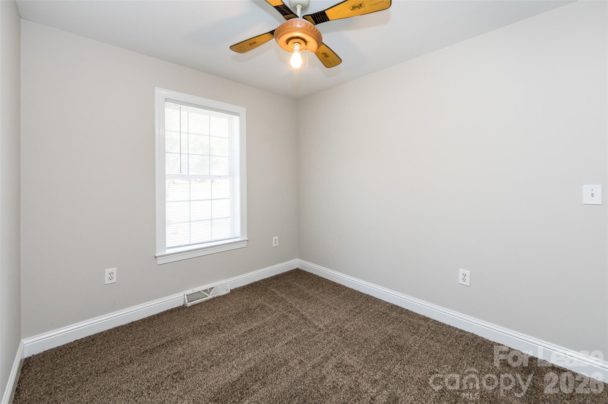 814 King Arthur Drive Gastonia NC 28056