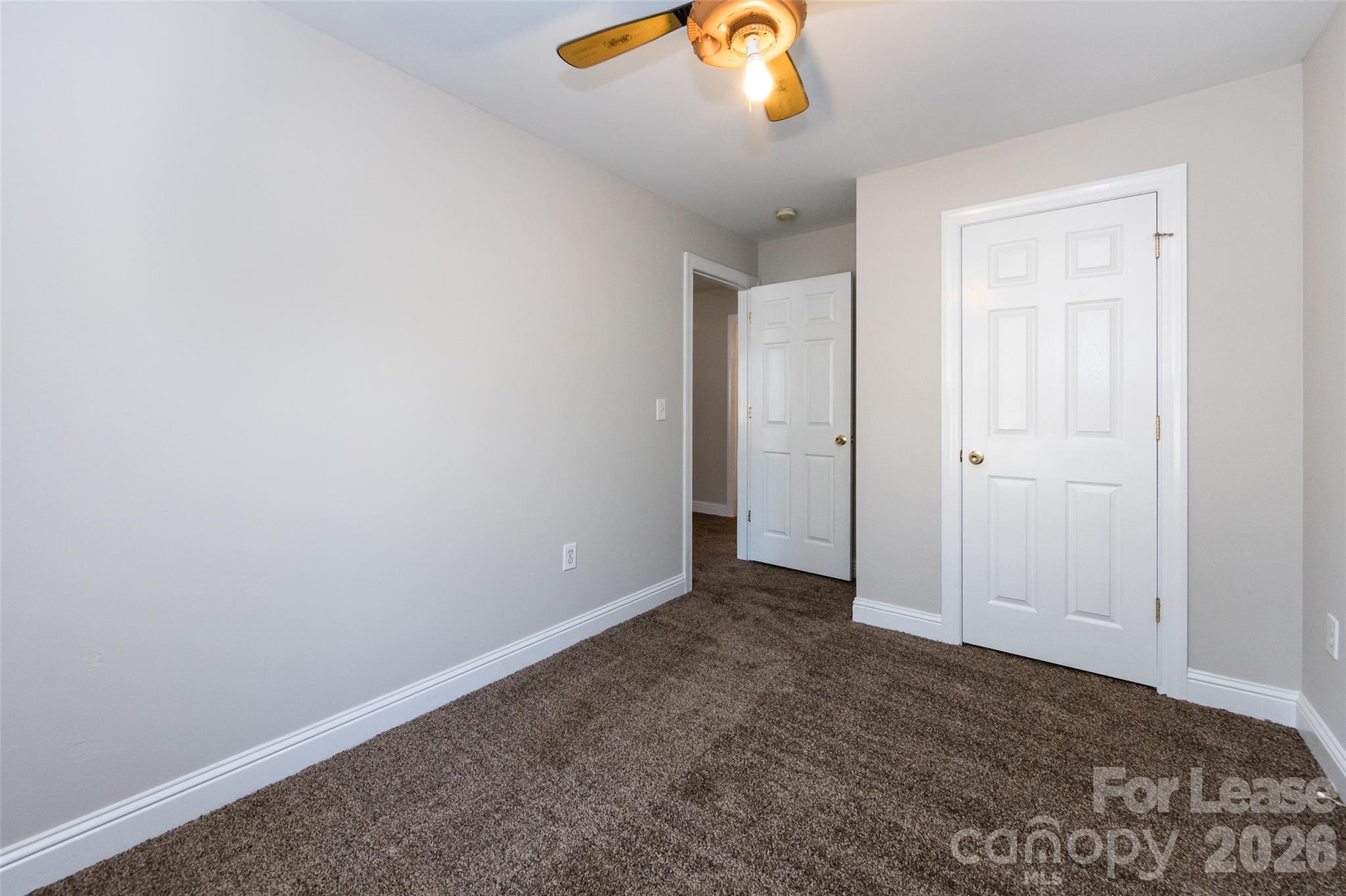 814 King Arthur Drive Gastonia NC 28056