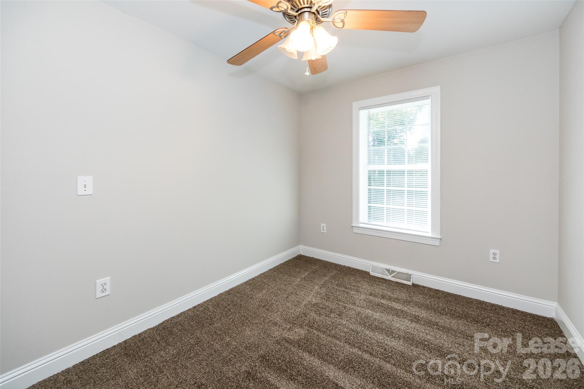 814 King Arthur Drive Gastonia NC 28056