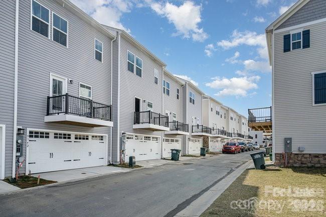 9342 Mallard Mills Drive Charlotte NC 28262