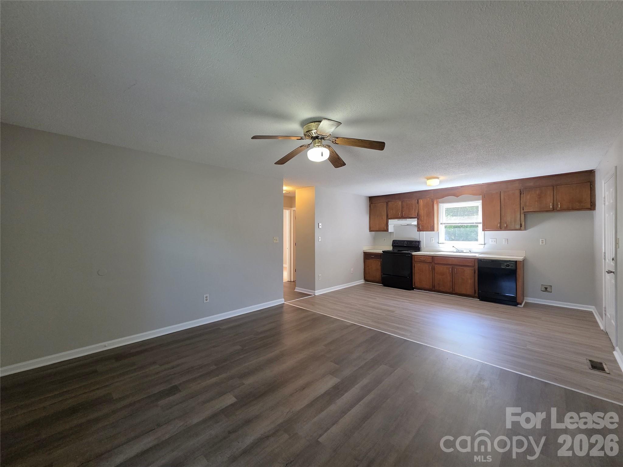 405 S Pinchback Avenue Bessemer City NC 28016