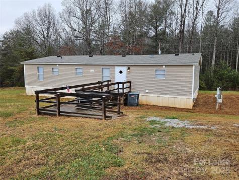 2292 W Wade Avenue Morganton NC 28655