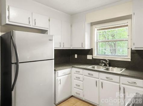 5933 Ruth Drive Charlotte NC 28215