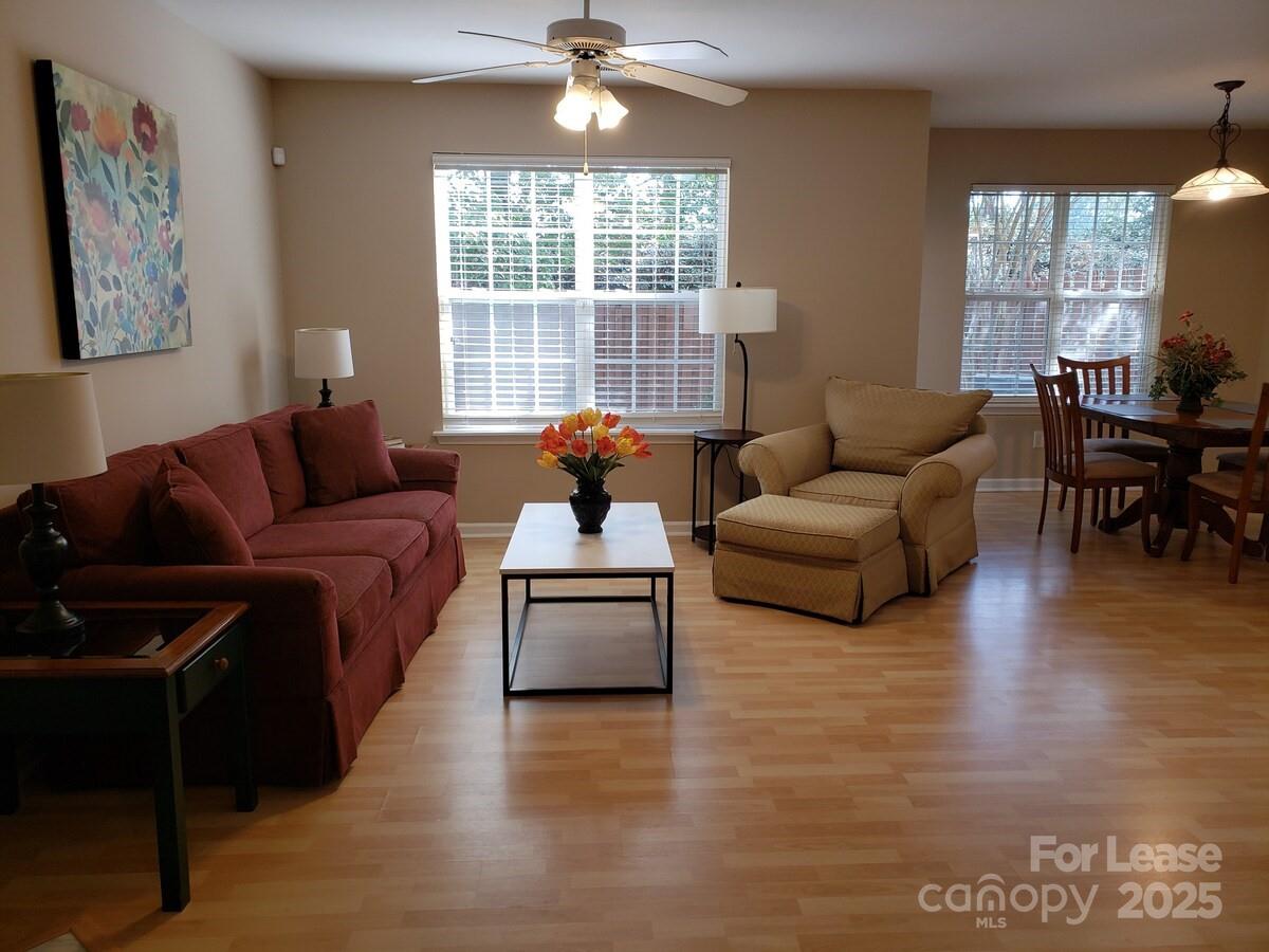 10643 Greyhound Drive Charlotte NC 28269
