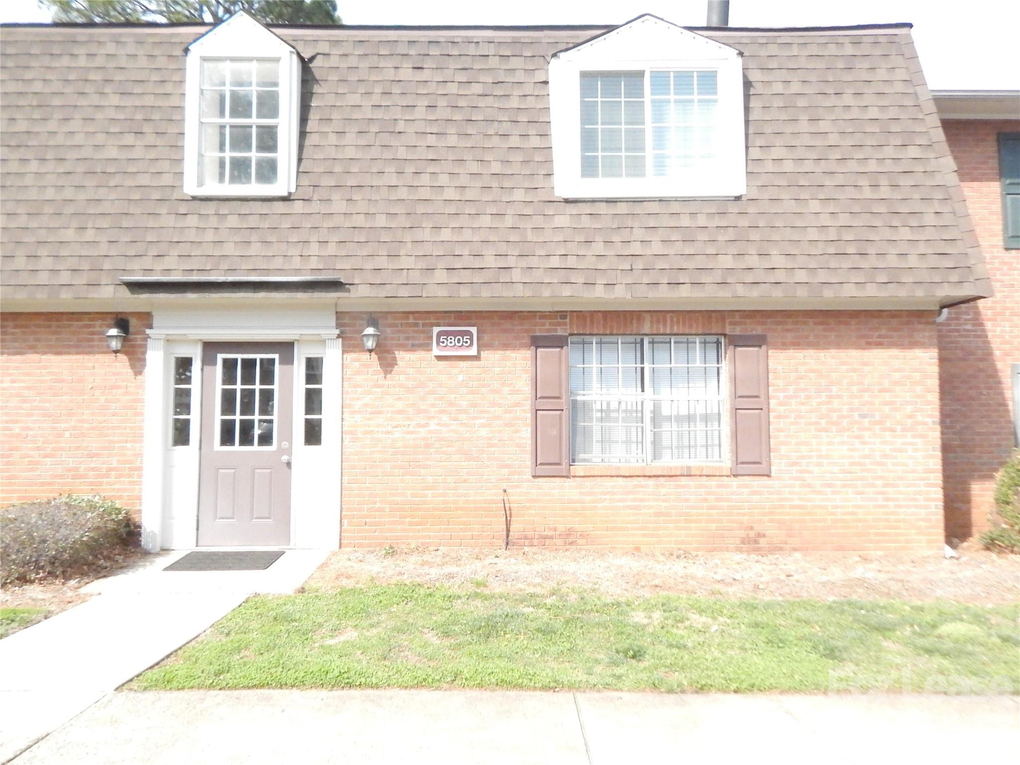 5805 Hunting Ridge Lane Charlotte NC 28212