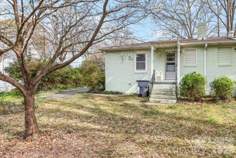 5711 Oak Drive Charlotte NC 28216
