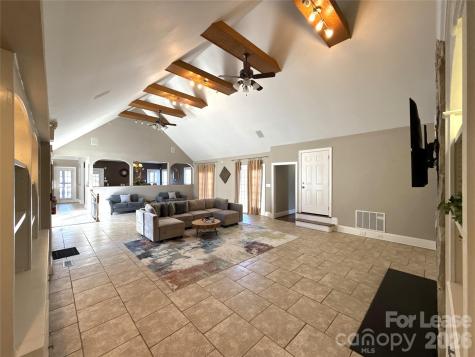 14009 Thompson Road Charlotte NC 28227