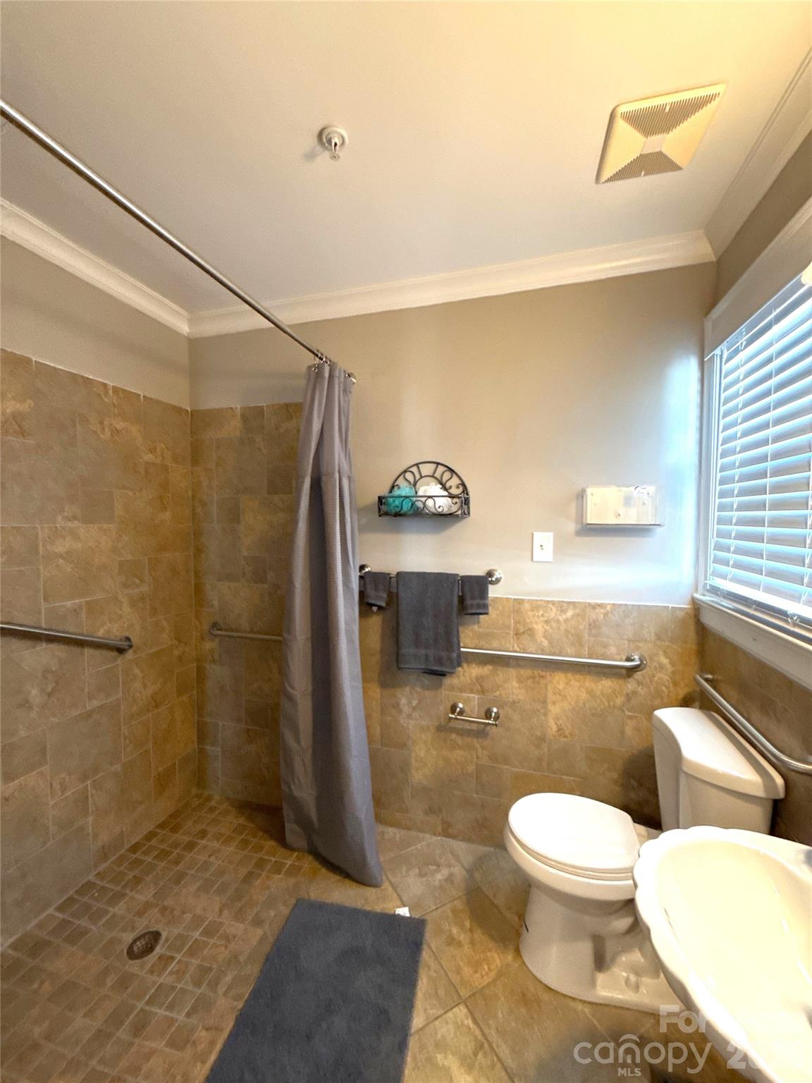 14009 Thompson Road Charlotte NC 28227