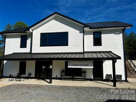 23 Shoals Falls Road Hendersonville NC 28739