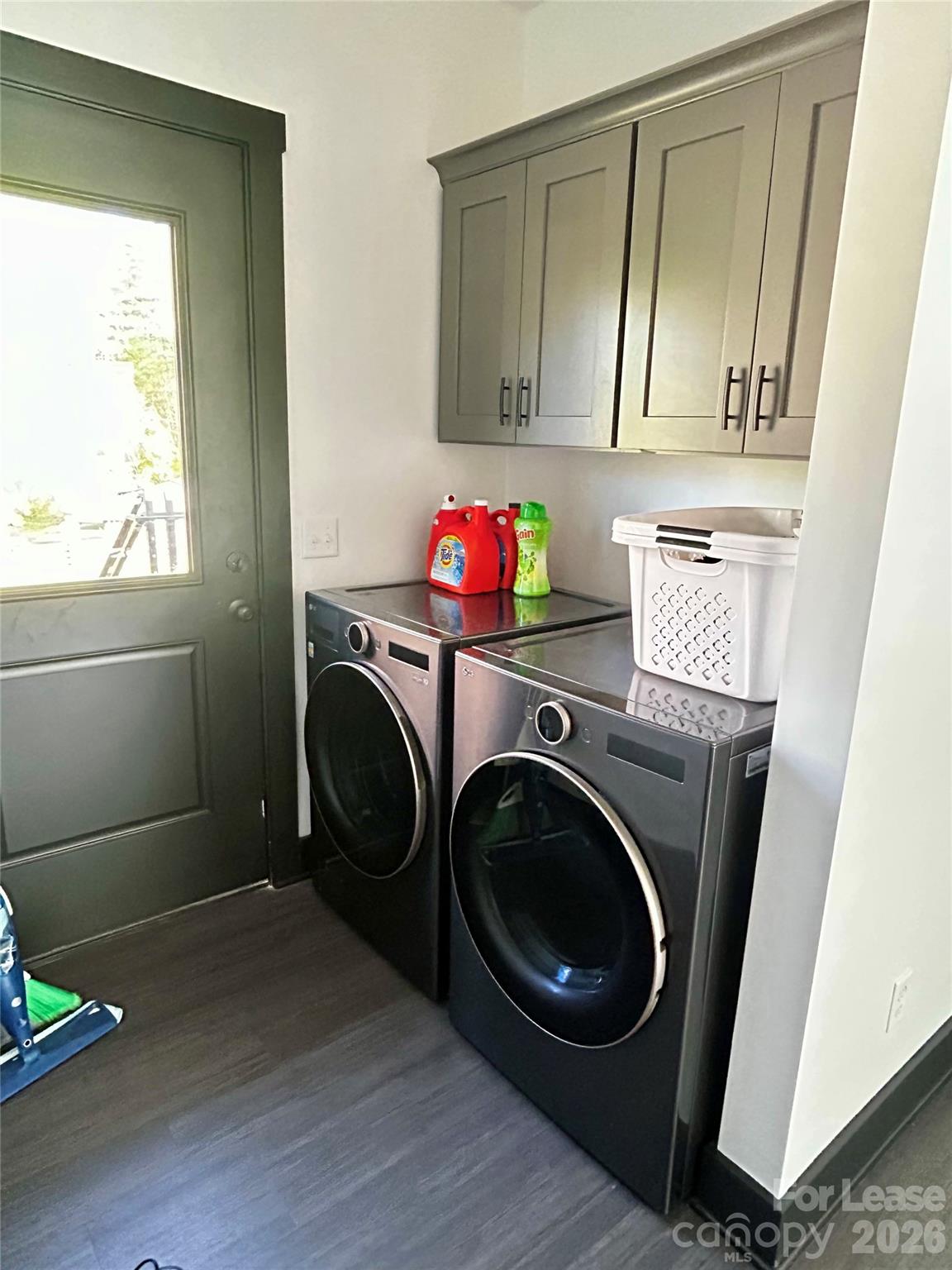 23 Shoals Falls Road Hendersonville NC 28739
