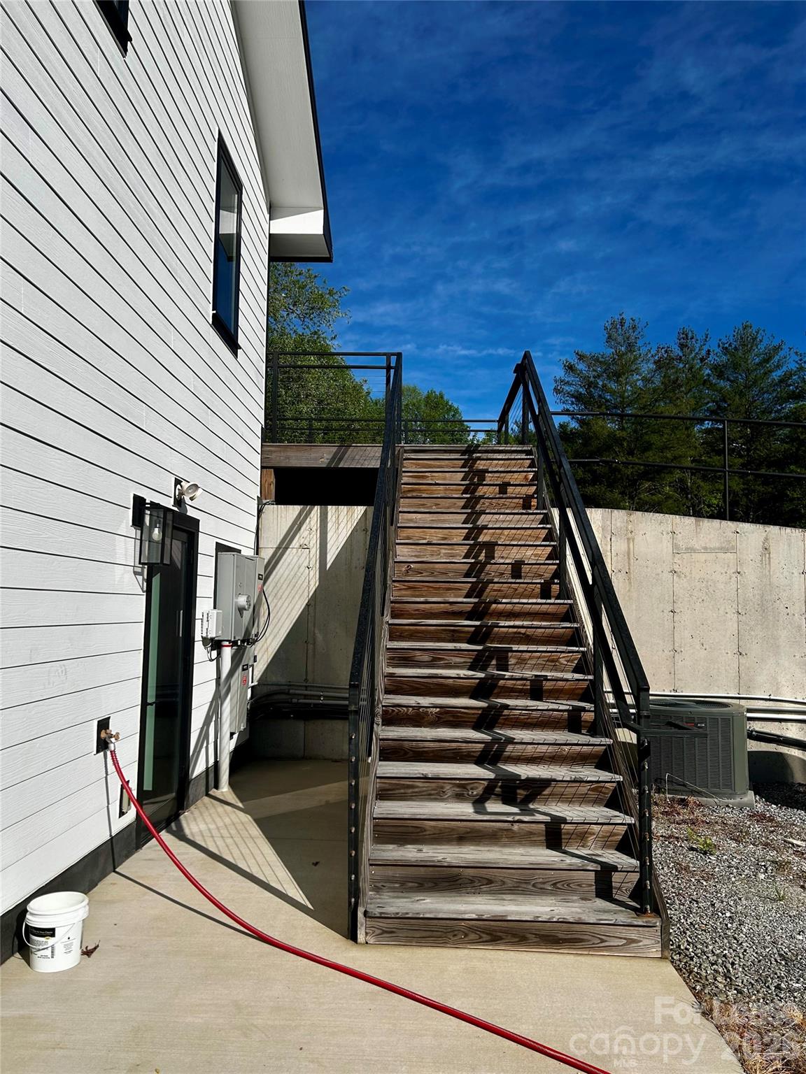 23 Shoals Falls Road Hendersonville NC 28739