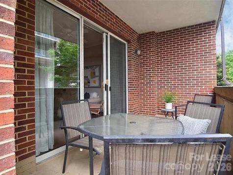 300 W 5th Street Charlotte NC 28202