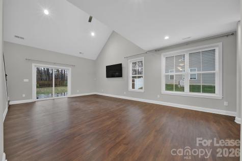 10615 Forest Drive Matthews NC 28105