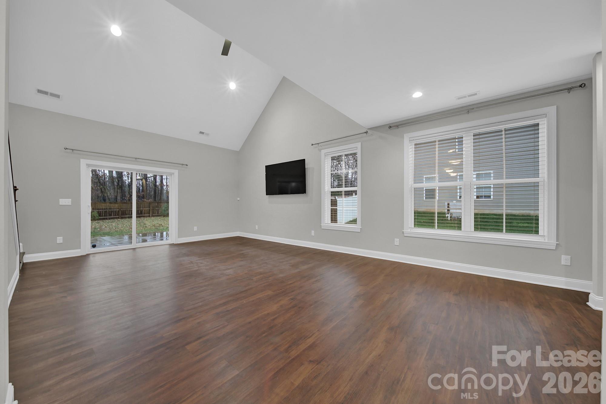 10615 Forest Drive Matthews NC 28105