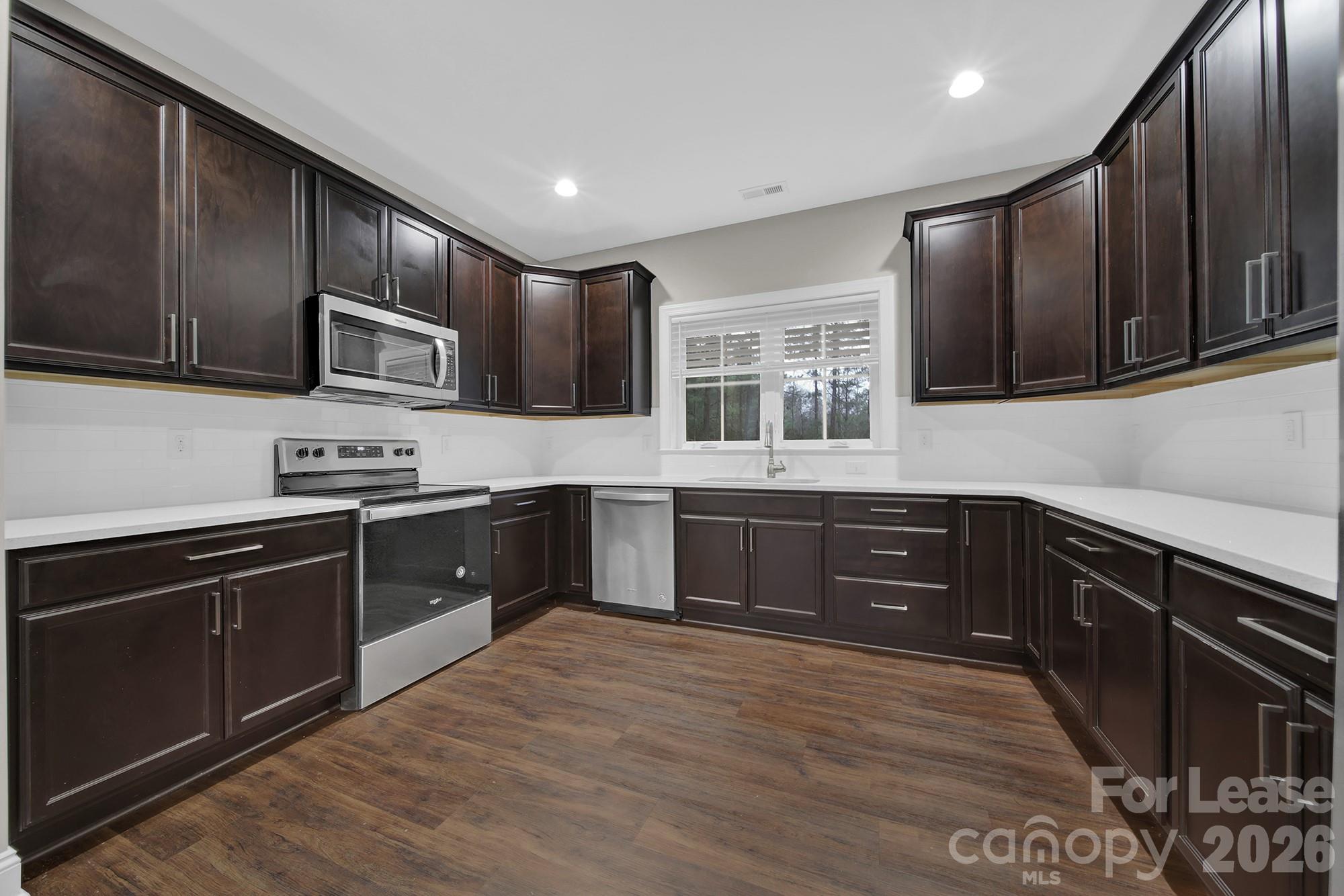 10615 Forest Drive Matthews NC 28105