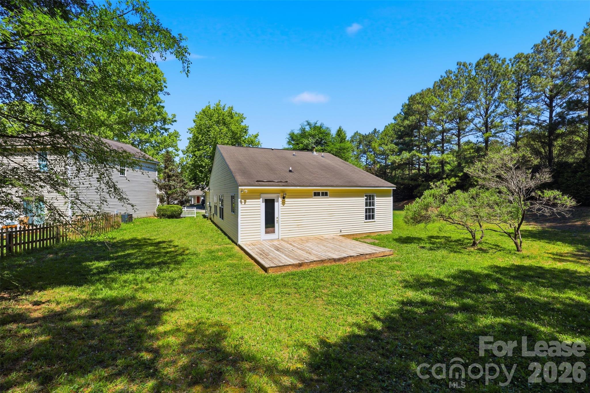 2872 Oasis Lane Charlotte NC 28214