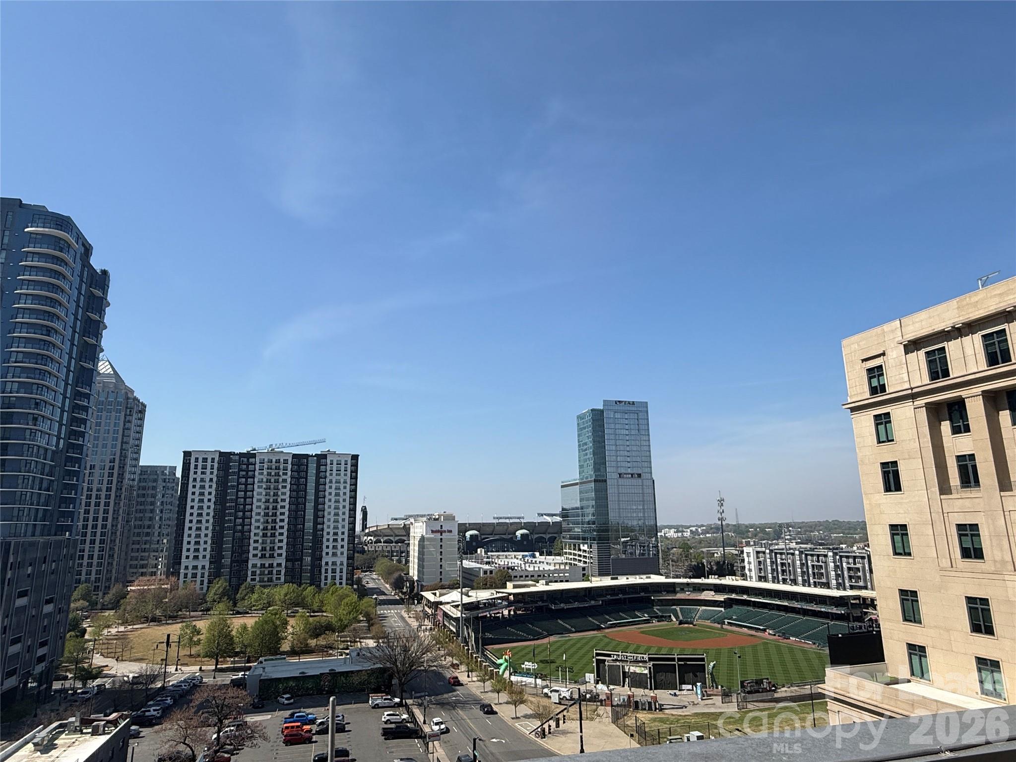 333 W Trade Street Charlotte NC 28202
