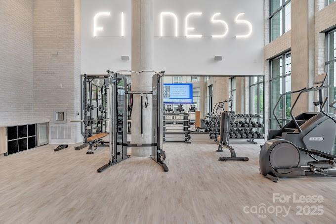 2020 W Morehead Street Charlotte NC 28208