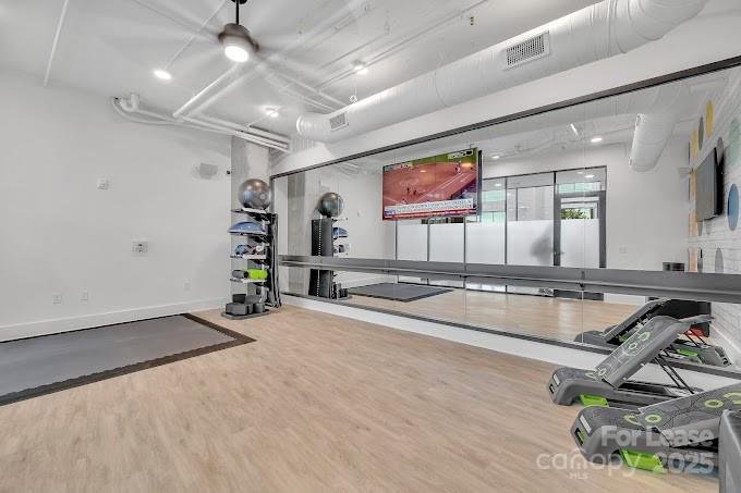 2020 W Morehead Street Charlotte NC 28208