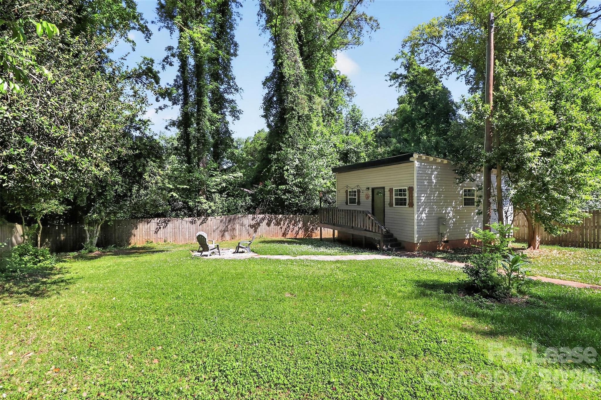 1954 Garibaldi Avenue Charlotte NC 28208