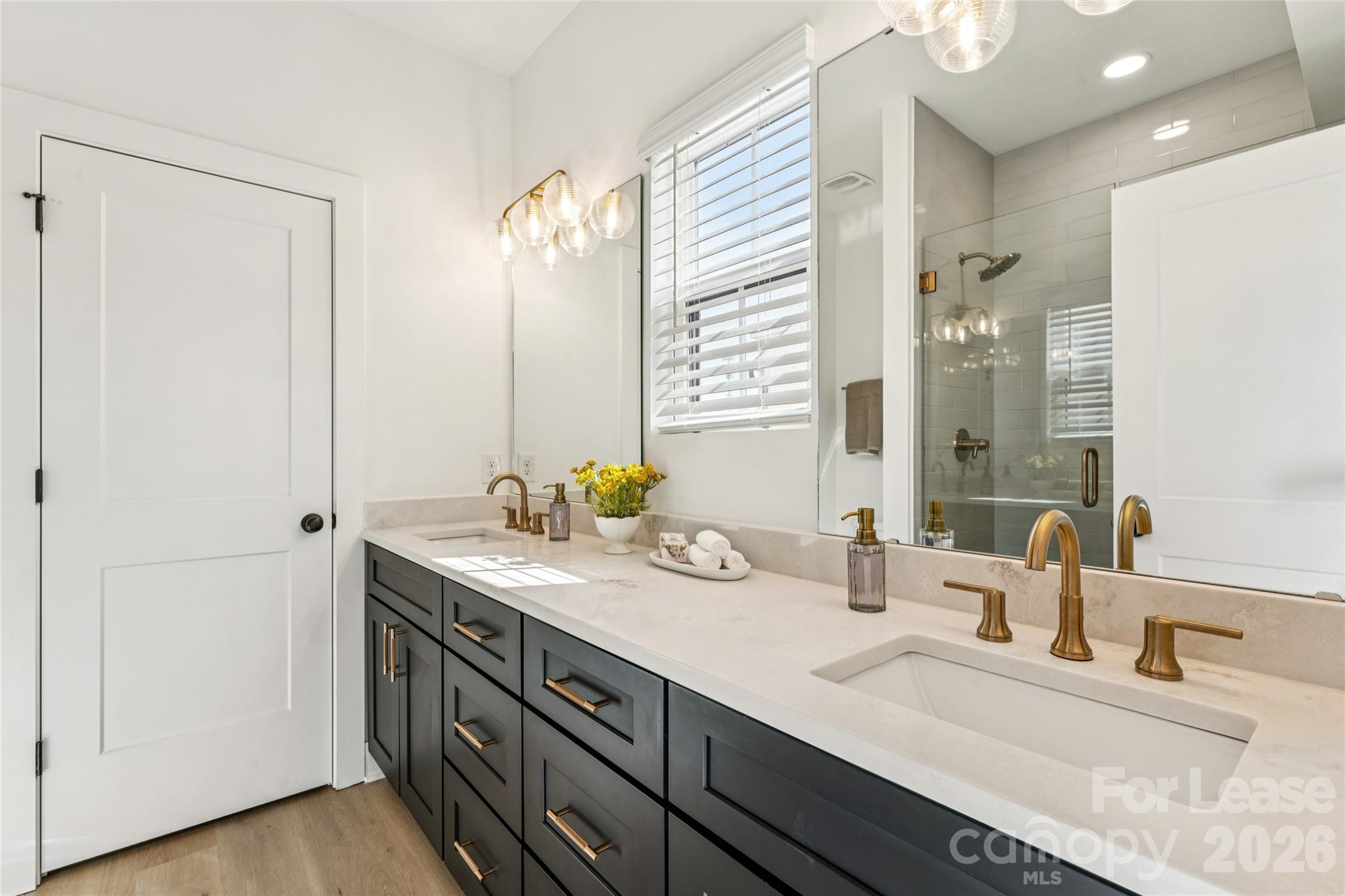 5015 Grayton Alley Charlotte NC 28206