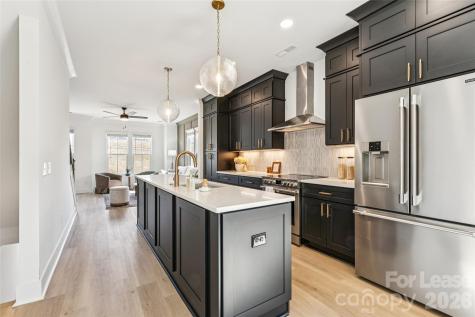 5015 Grayton Alley Charlotte NC 28206