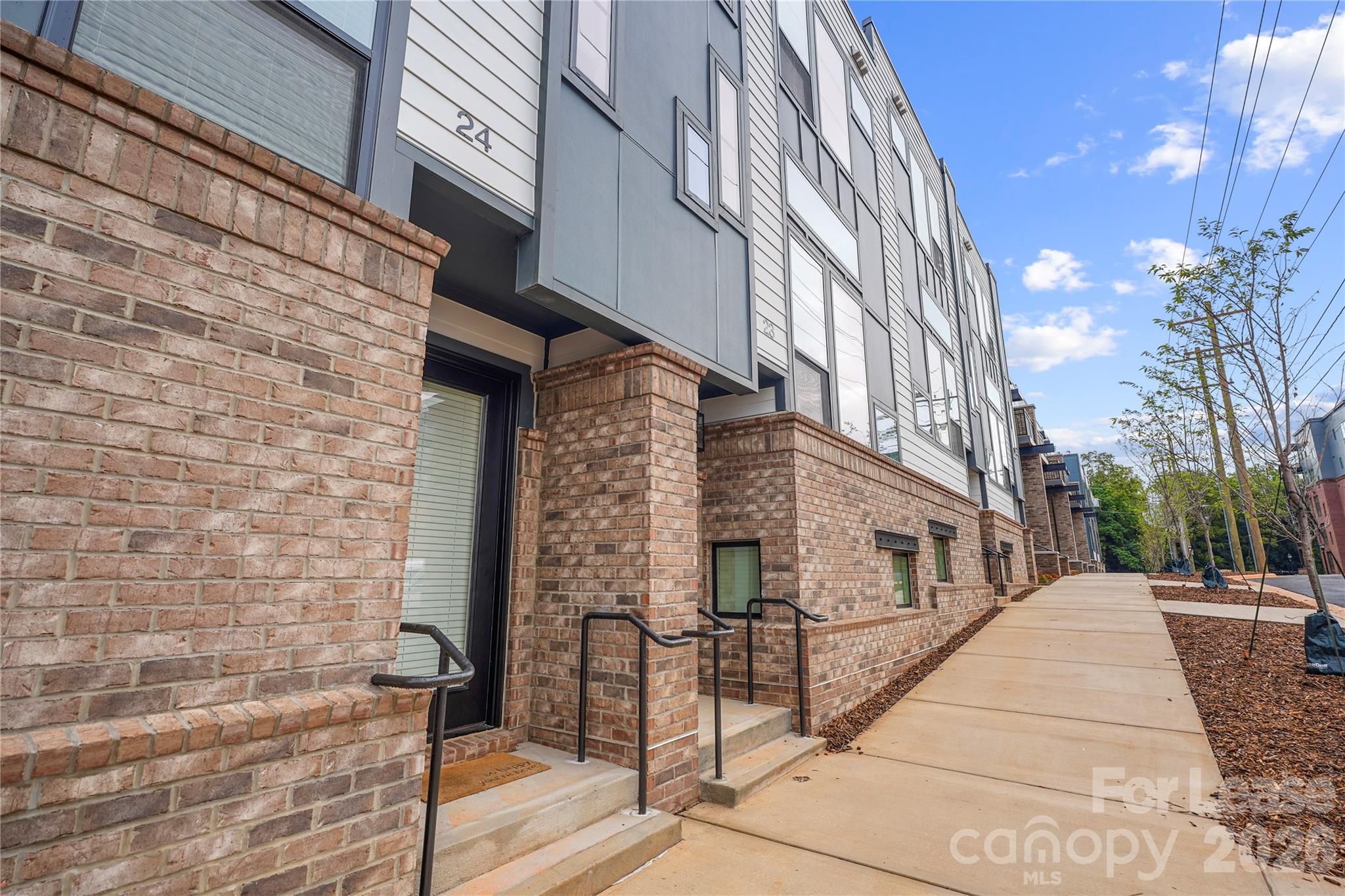 411 Charles Avenue Charlotte NC 28205