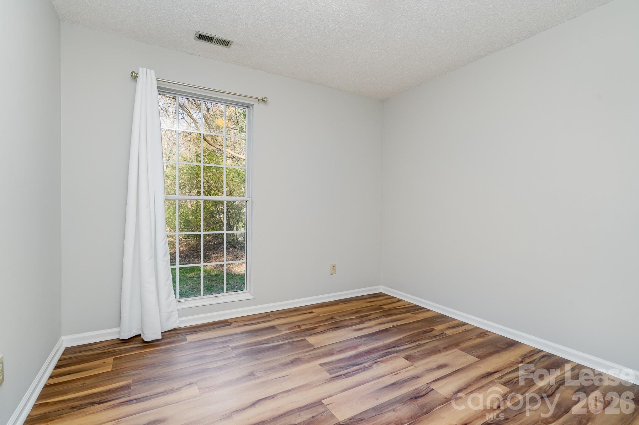 11100 Deerpath Court Charlotte NC 28262