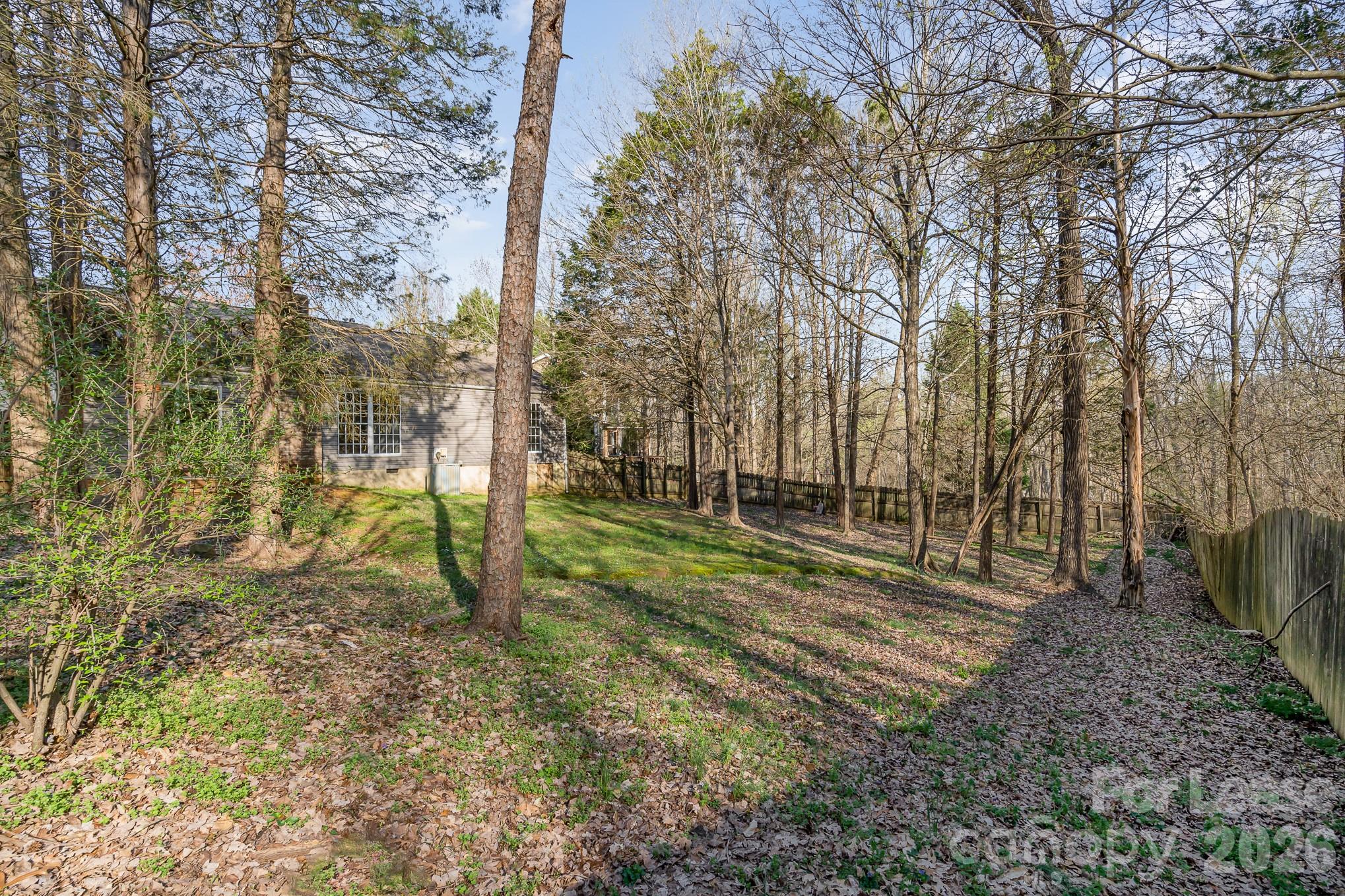 11100 Deerpath Court Charlotte NC 28262