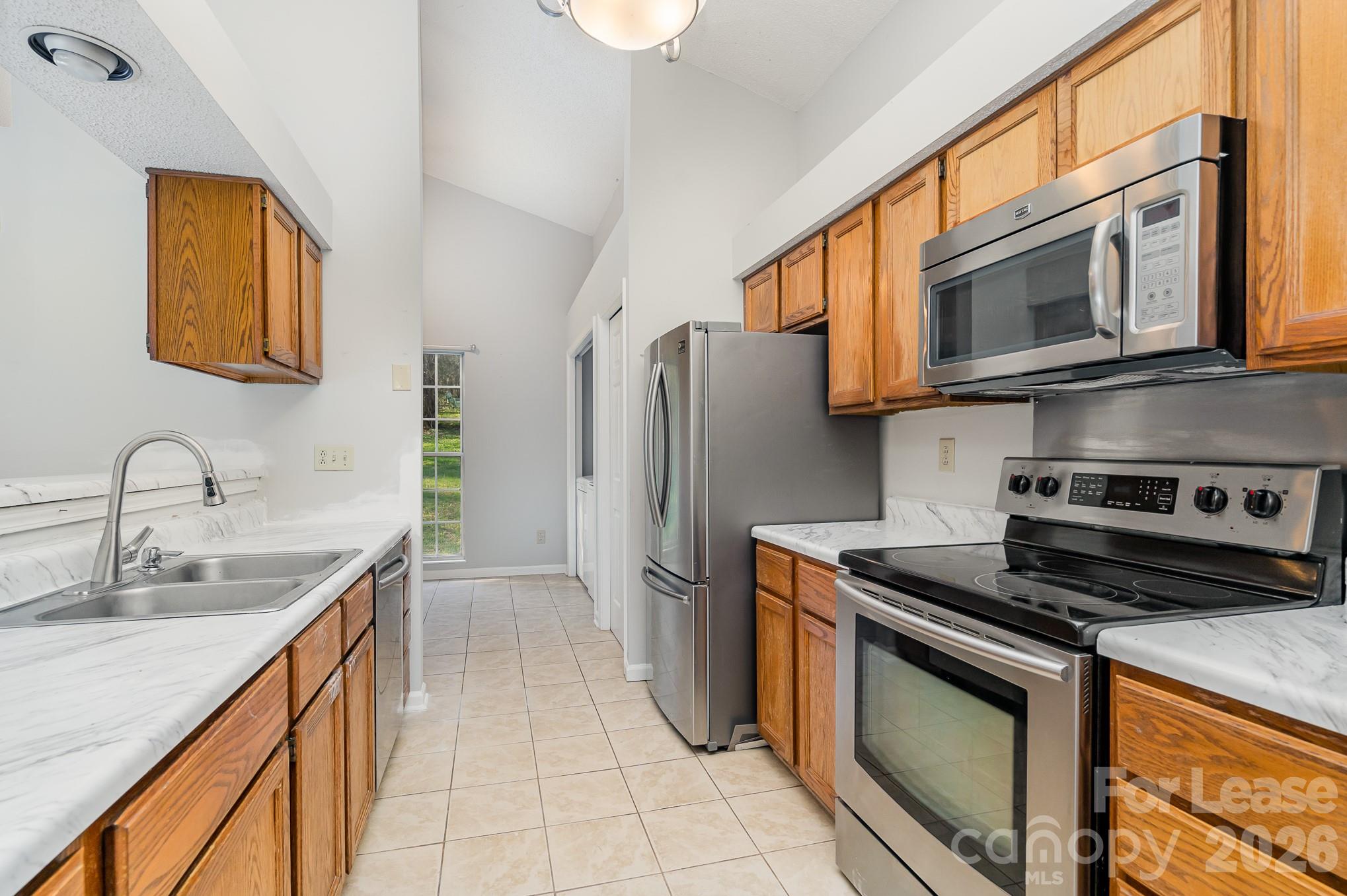 11100 Deerpath Court Charlotte NC 28262