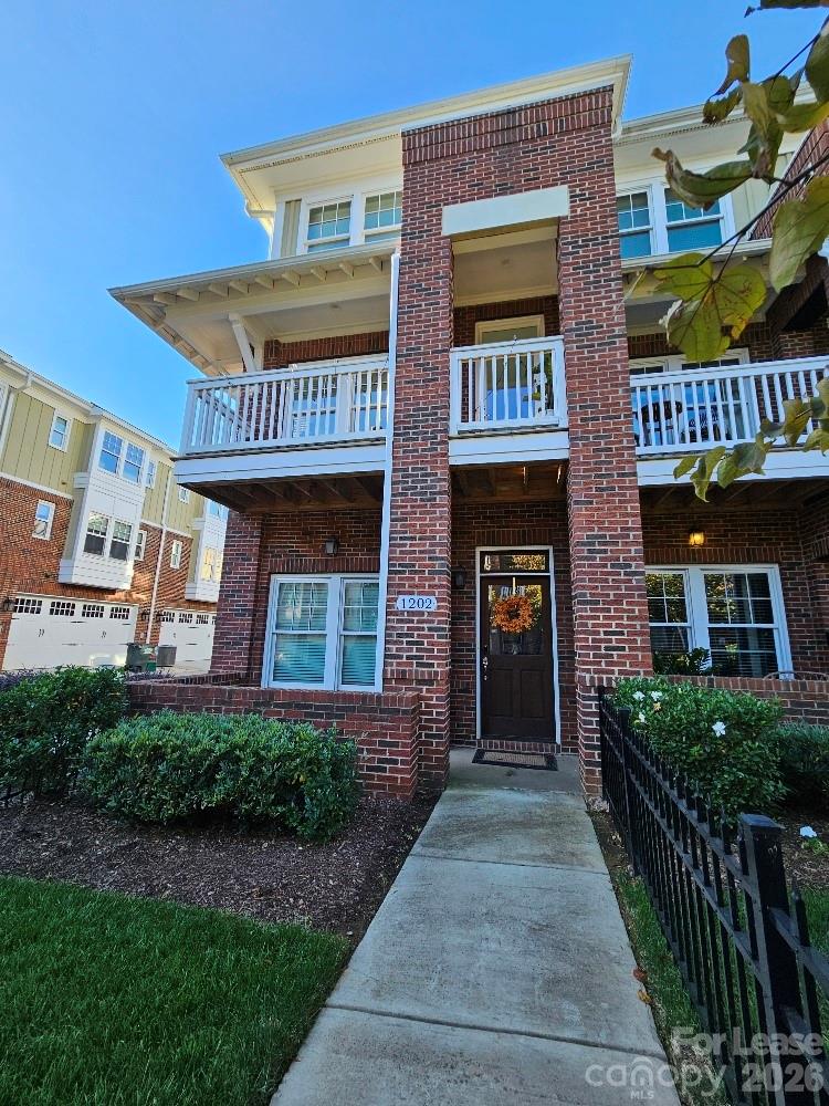 1202 Macomb Place Charlotte NC 28208