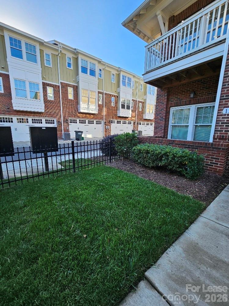 1202 Macomb Place Charlotte NC 28208