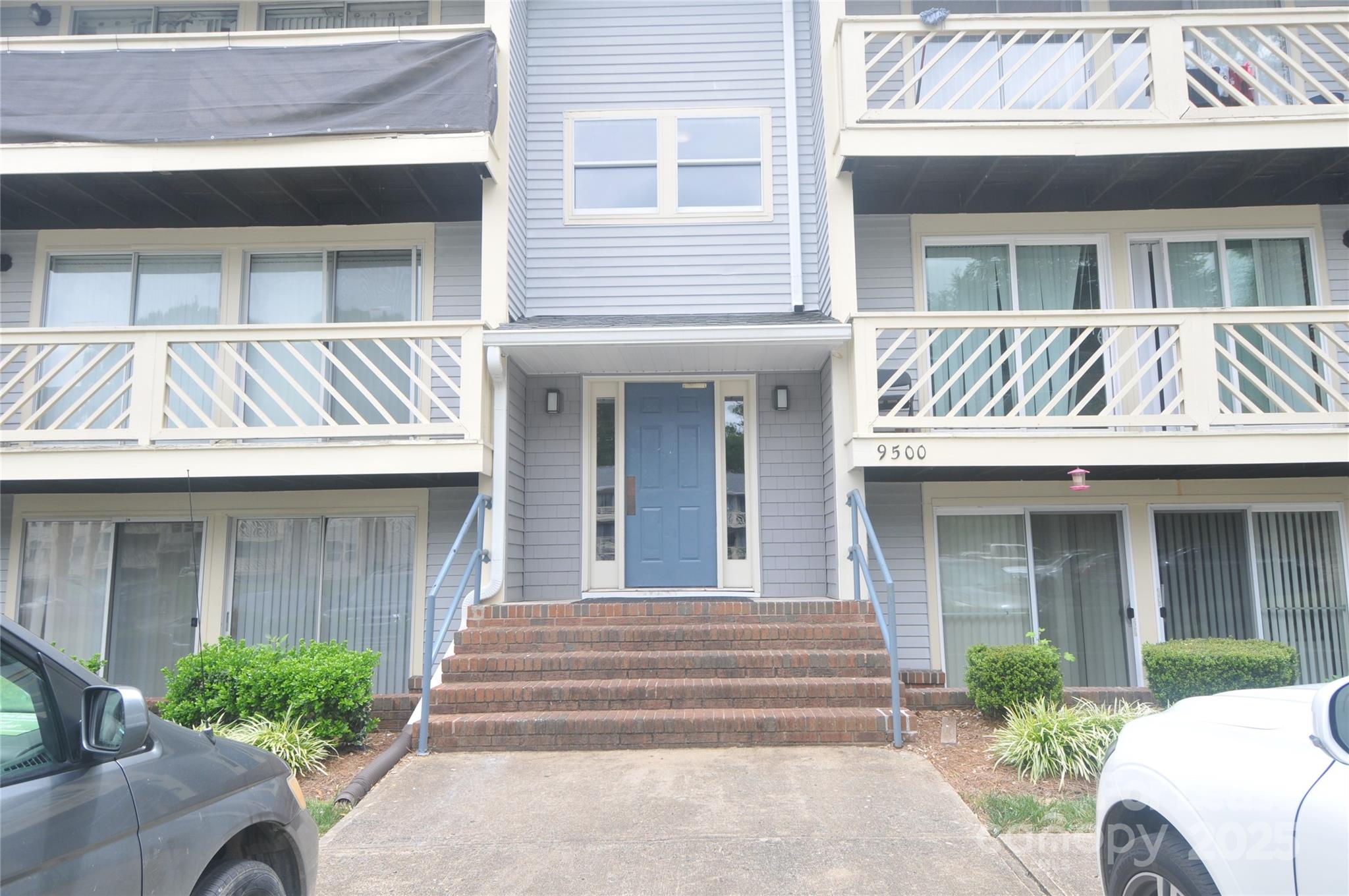 9500 L Shannon Green Drive Charlotte NC 28213