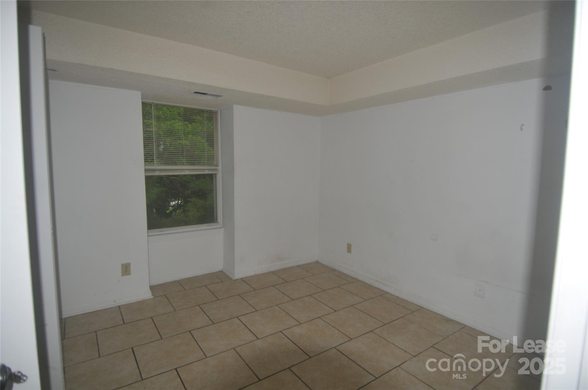 9500 L Shannon Green Drive Charlotte NC 28213