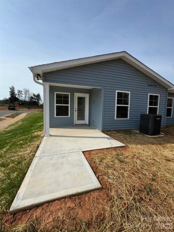 126 Brawley Villas Place Mooresville NC 28117