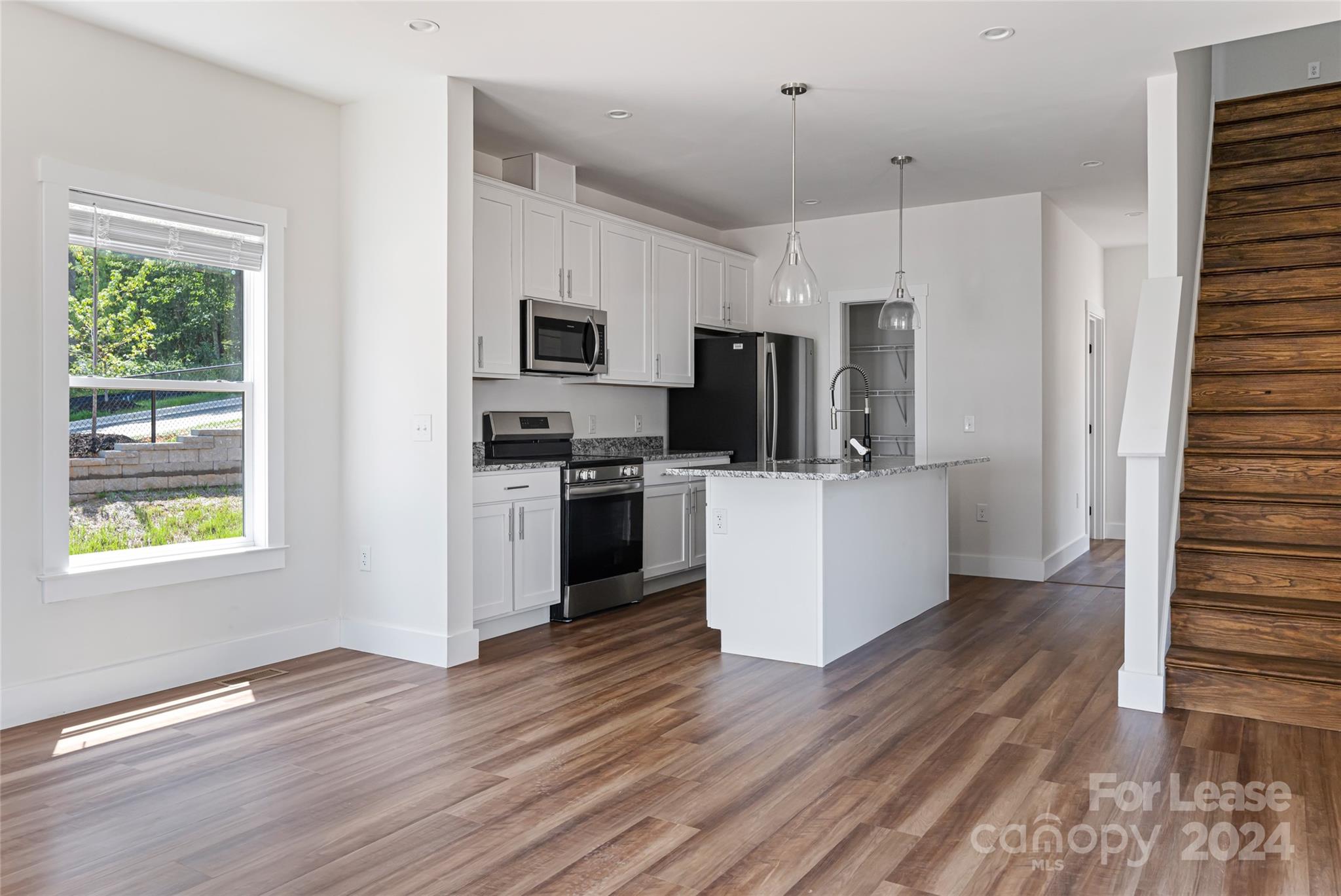 223 Cherrywood Way Asheville NC 28806