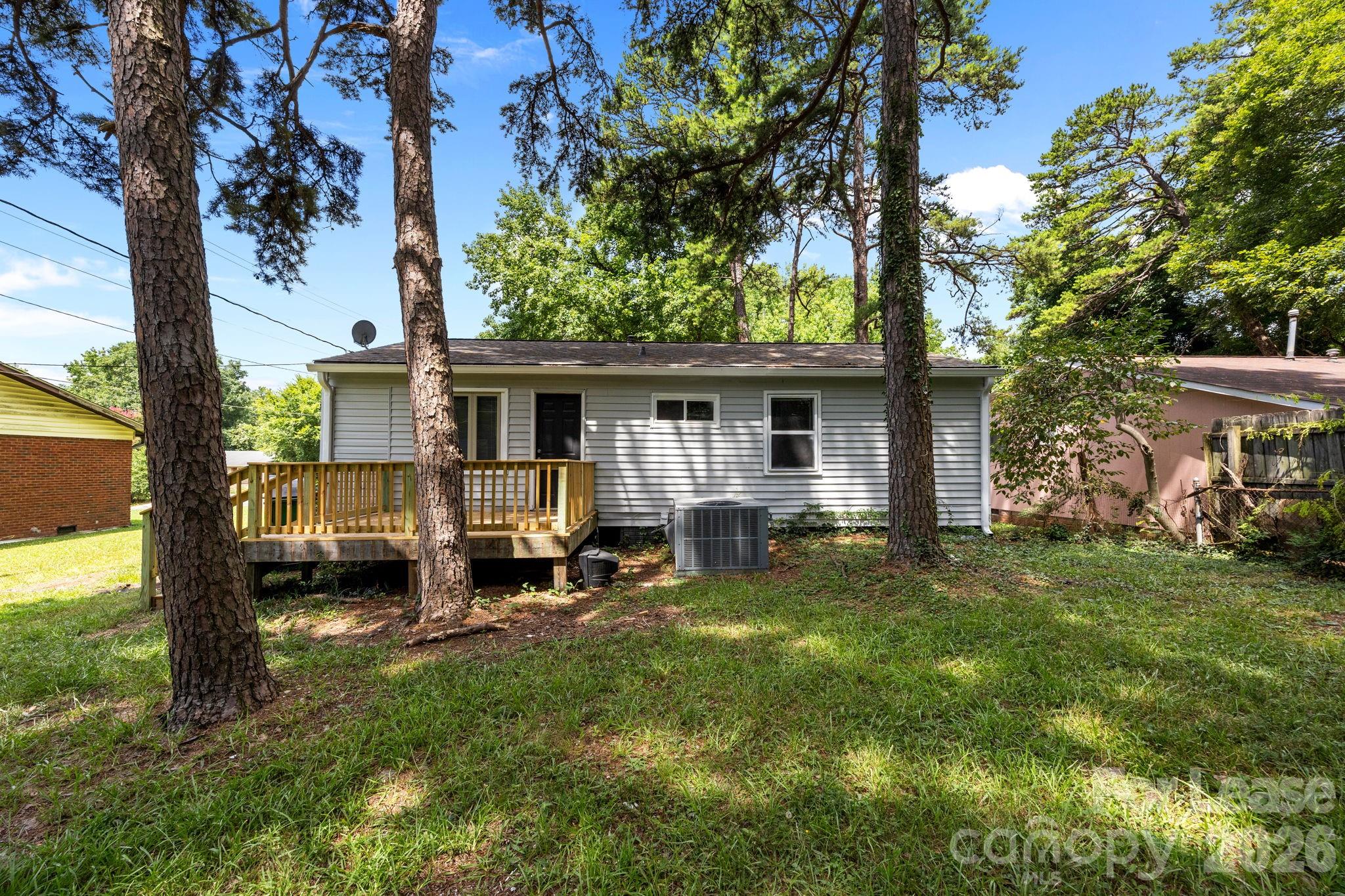 2715 Sonora Lane Charlotte NC 28208