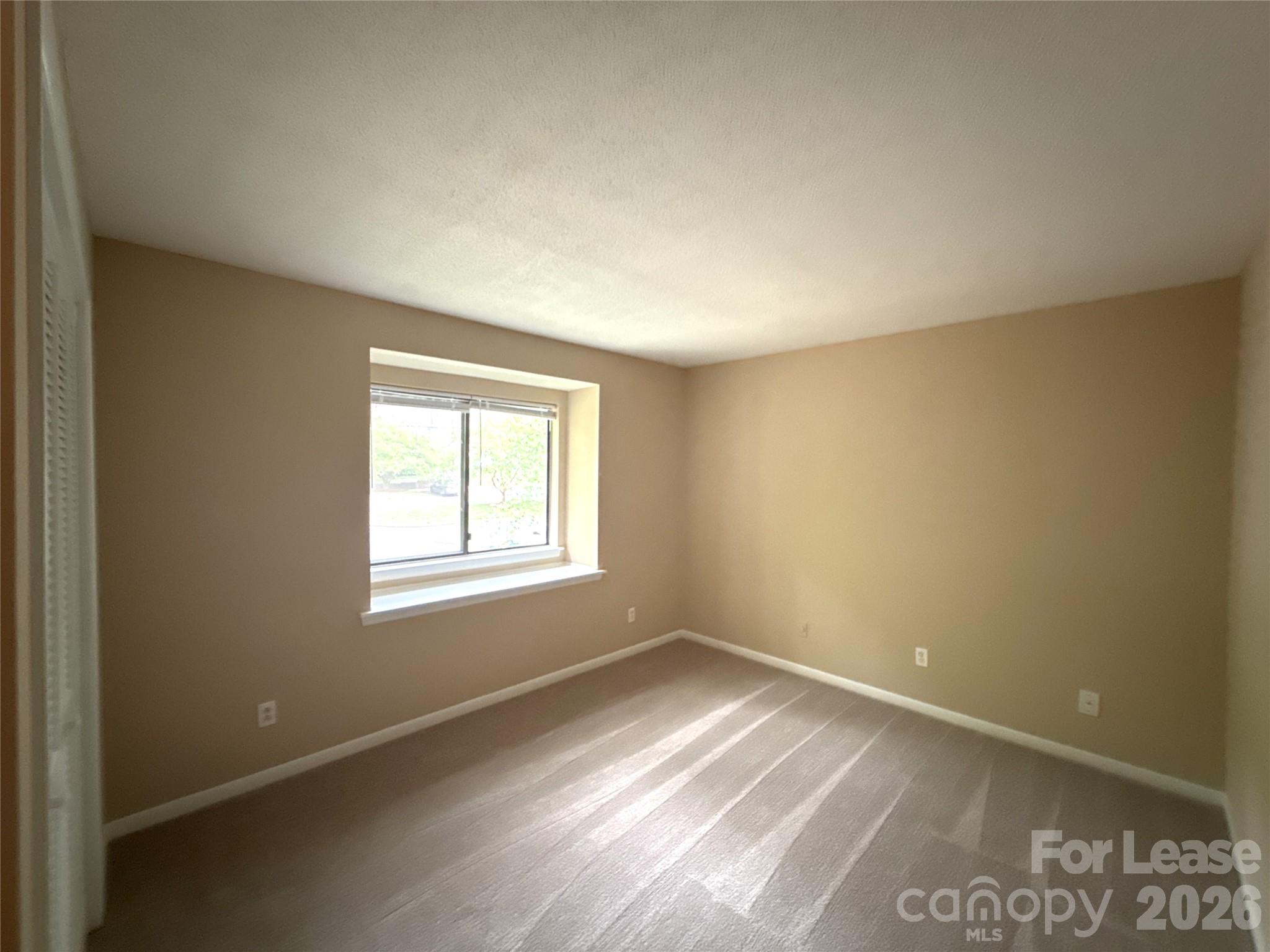 2800 Heathstead Place Charlotte NC 28210