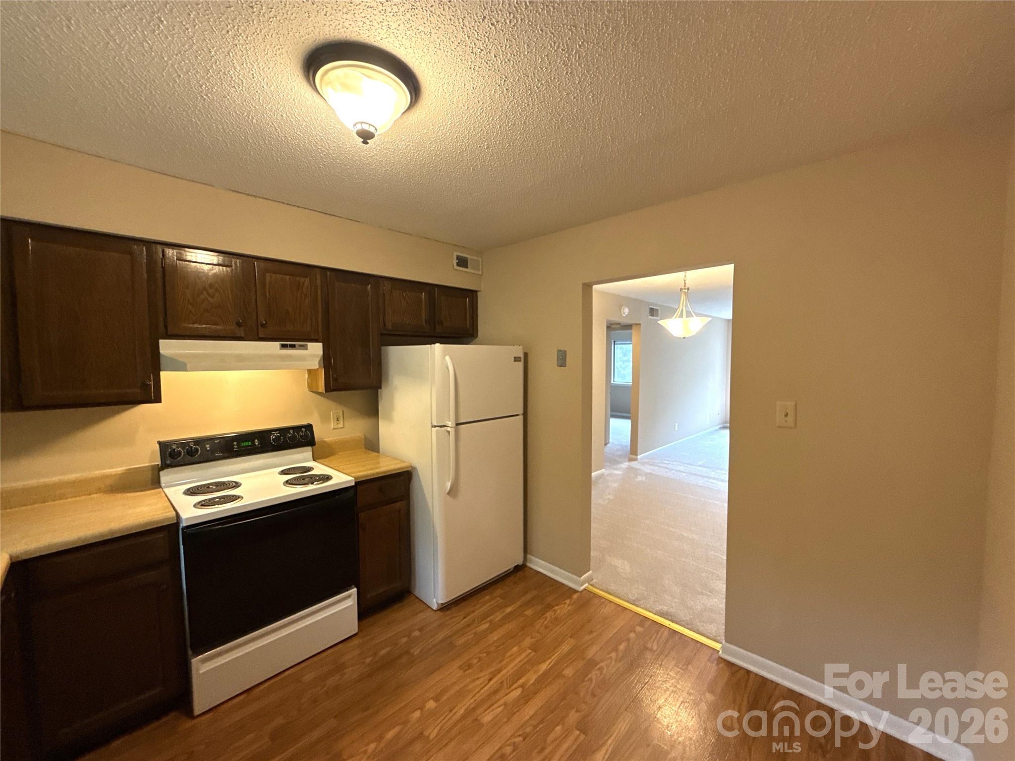 2800 Heathstead Place Charlotte NC 28210